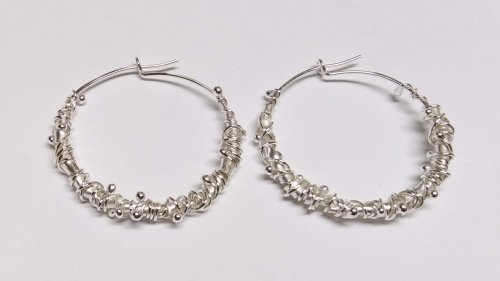 Judy Larson's Kat's Wire Hoop Earrings - , Contemporary Wire Jewelry, Filing, Finishing, Texturing, , kat's wire hoop earrings